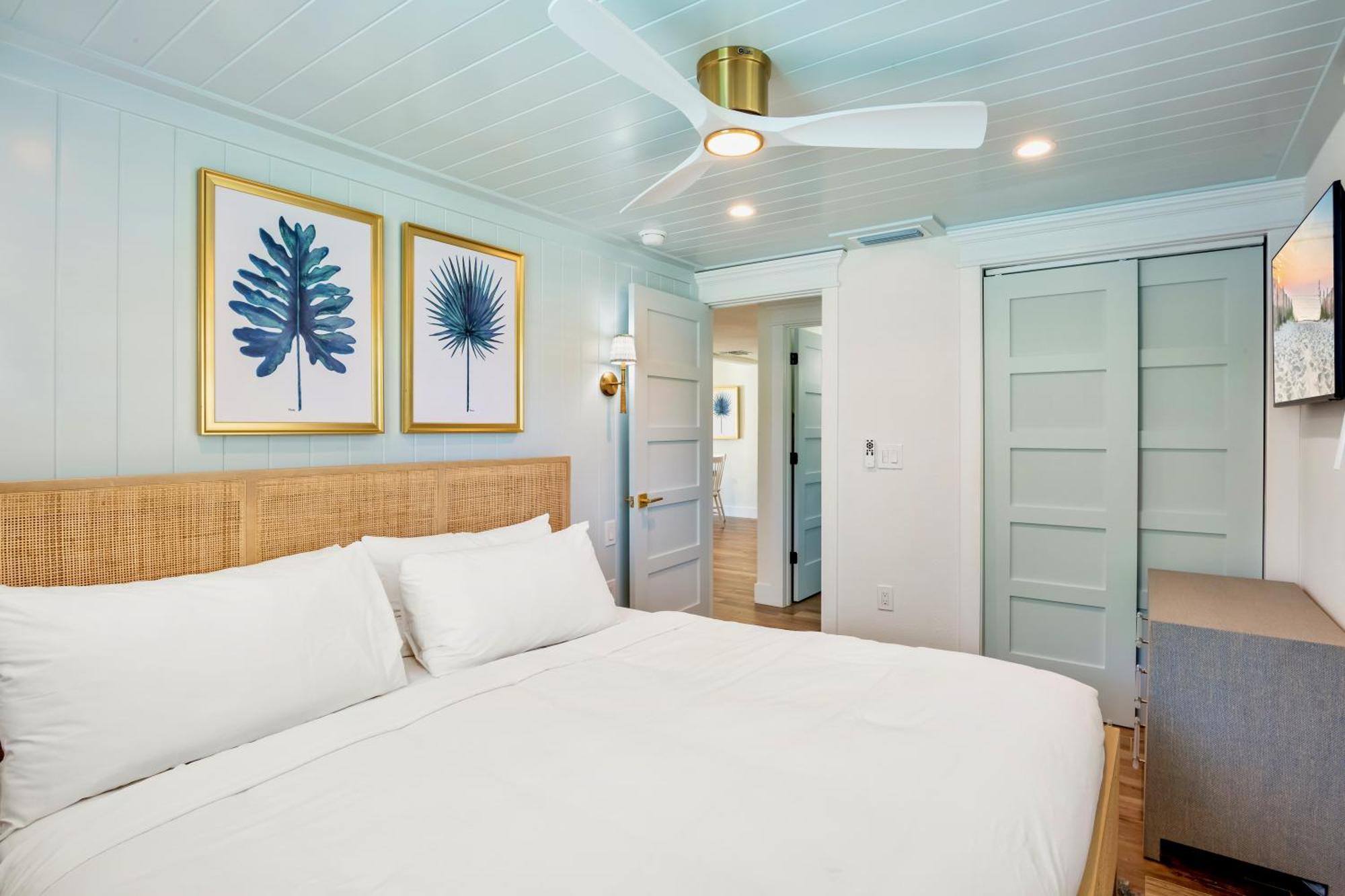 Tropical Breeze Resort Bee Ridge Exterior foto